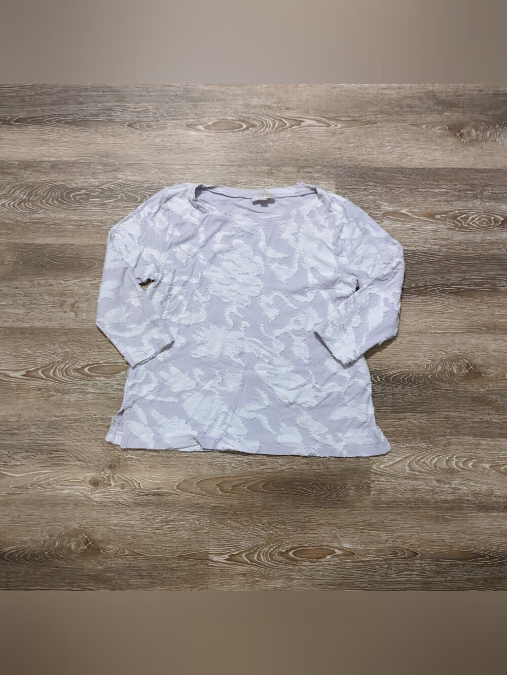 LOFT Textured Floral Lavender and White 3/4 Sleeve Top Size M